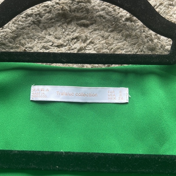 Zara - Picture 2 of 3